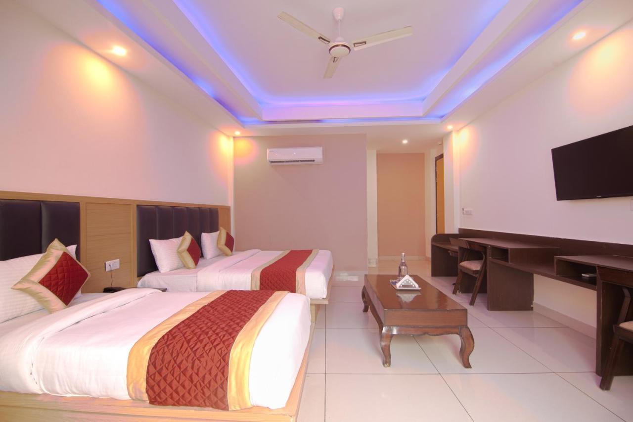 Hotel Del Inn By F9 Hotels - Near Igi Airport New Delhi Exterior photo